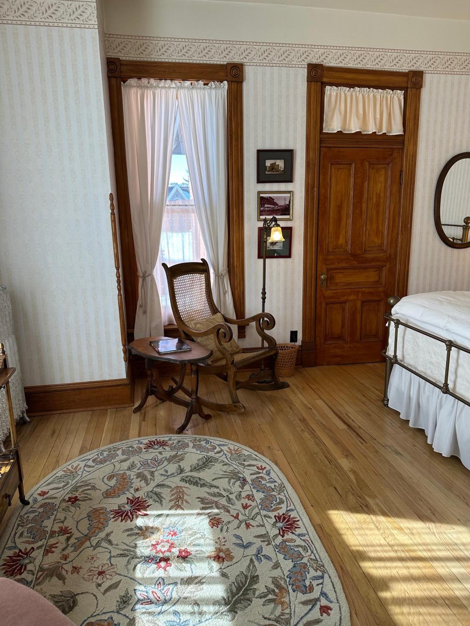 Gable House Bed And Breakfast Inn Дуранго Екстериор снимка